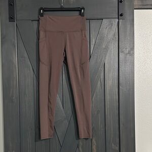 Chic Brown High-Waisted Leggings